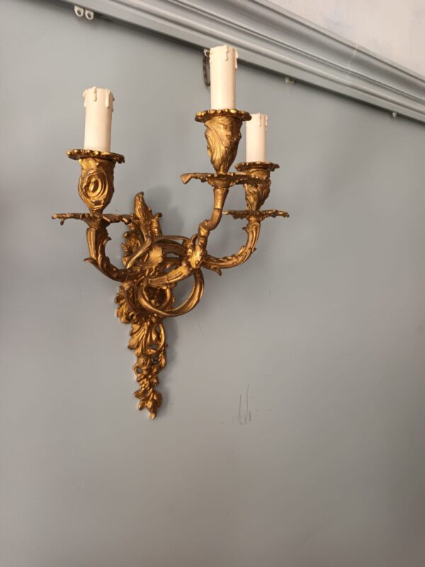 Coppia di applique in bronzo dorato - immagine 4